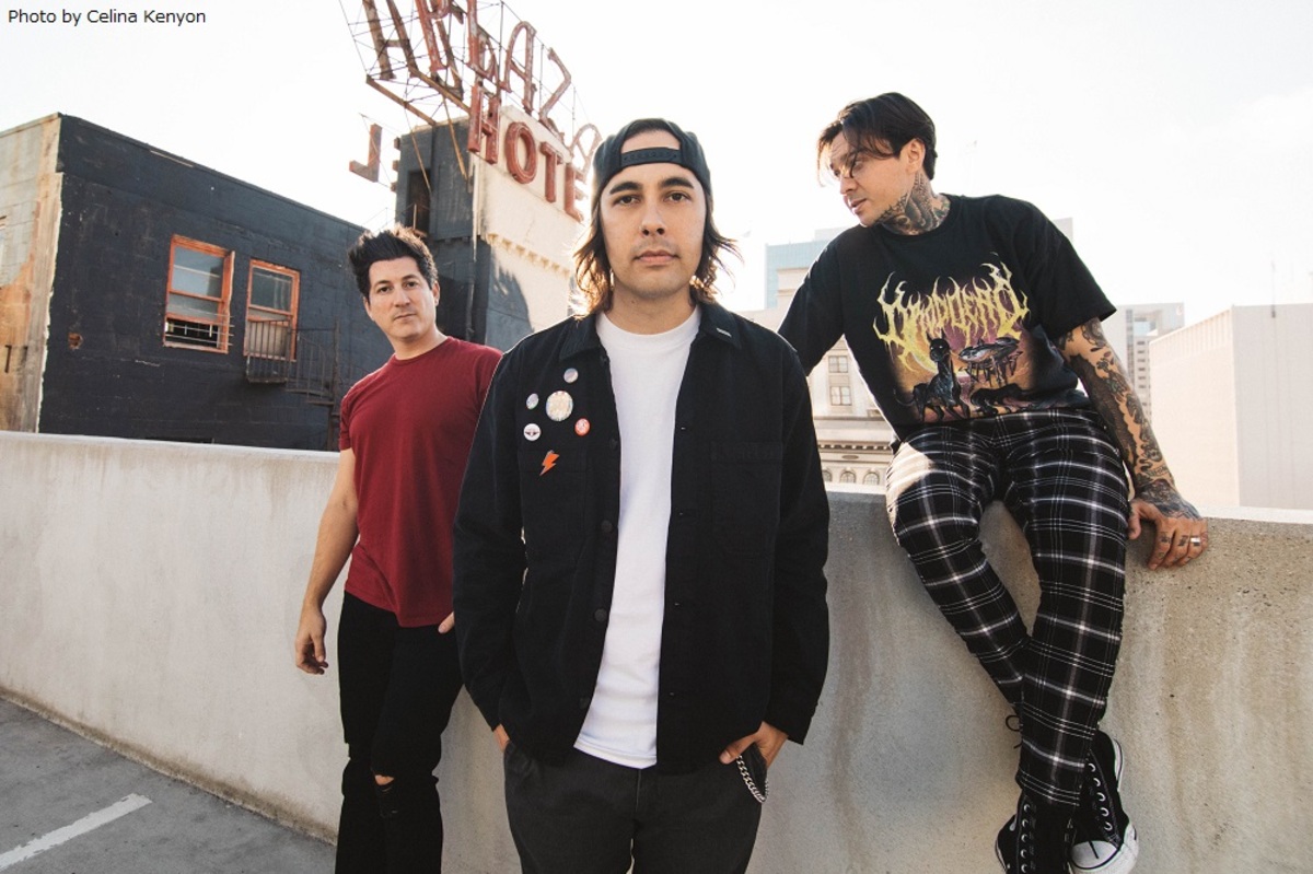 全ての THE PIERCE VEIL、アルバム『The Life』よりChloe Of Jaws ミュージシャン